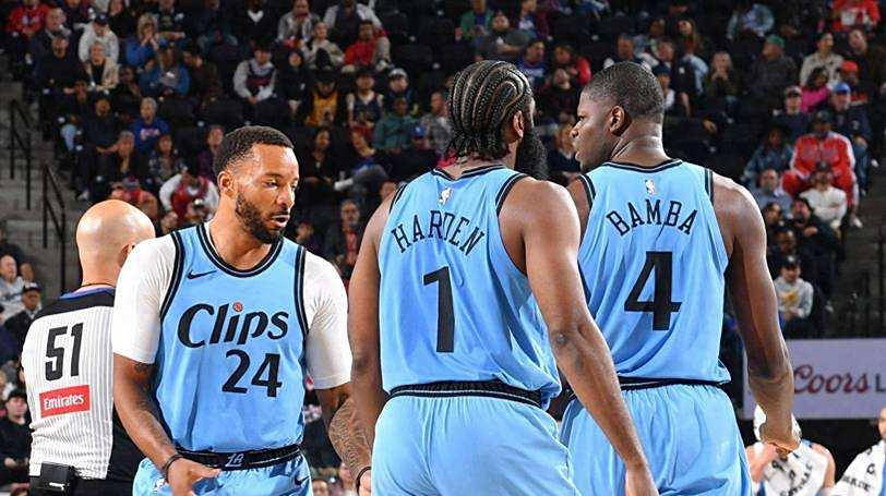 《在场外》视频栏目｜从北京女足夺冠说起（《在场外》视频栏目｜从北京女足问鼎谈起）