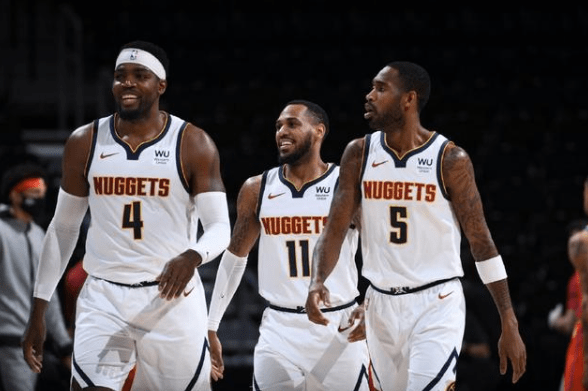 马德里足协举办第35届年度颁奖典礼，马塞洛、卡西等人出席（第35届马德里足协年度颁奖盛典举行，马塞洛、卡西利亚斯等出席）