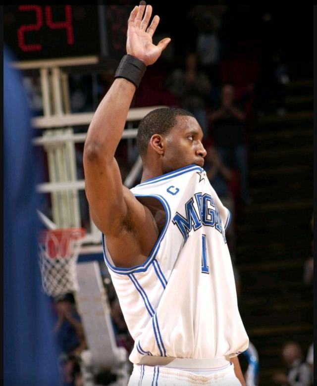 伦纳德回归后攻防全面开花